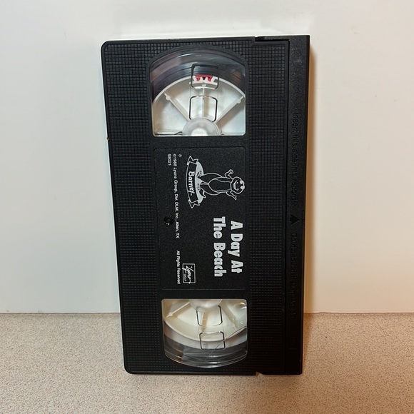 Barney VHS - Picture 3 of 5